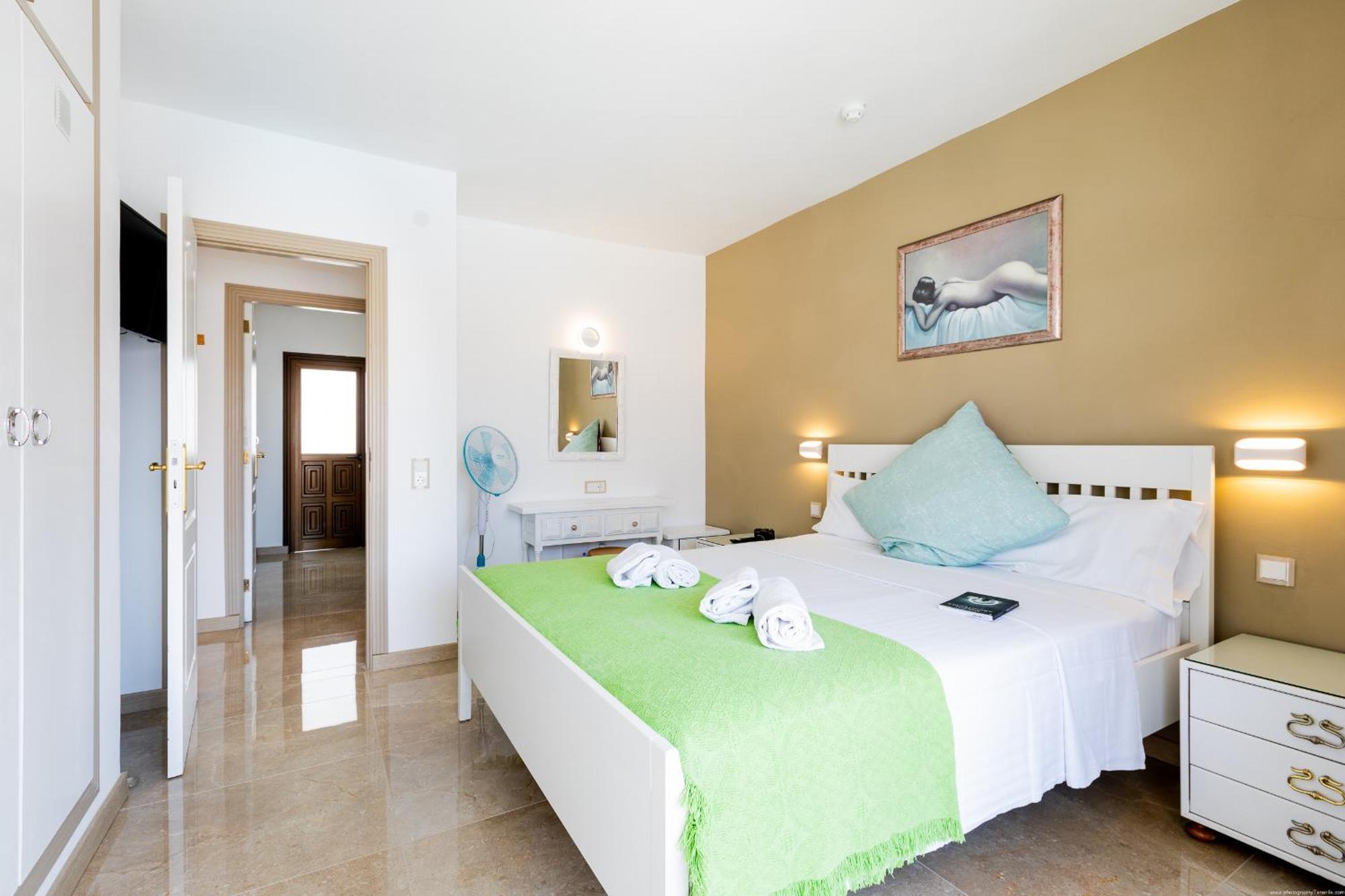 פלאייה דה לאס אמריקס Las Floritas 23 Terrace And Swimming Pool מראה חיצוני תמונה